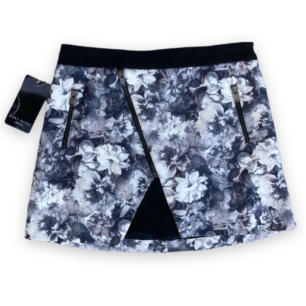 ZARA | Floral Mini Skirt- Size M